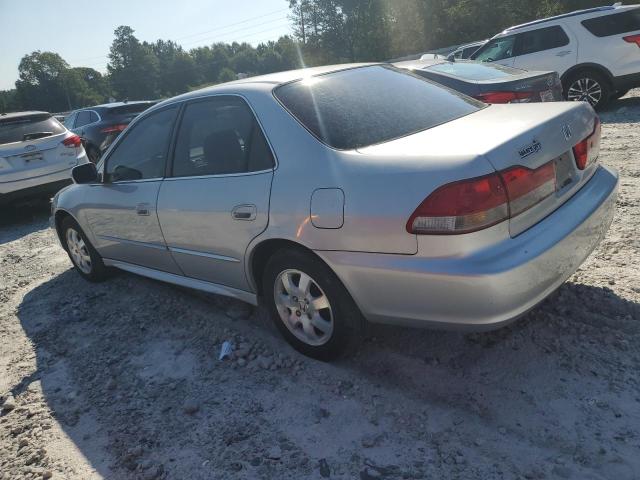 1HGCG56641A126425 - 2001 HONDA ACCORD EX SILVER photo 2