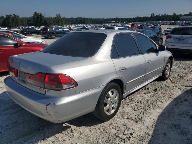 1HGCG56641A126425 - 2001 HONDA ACCORD EX SILVER photo 3