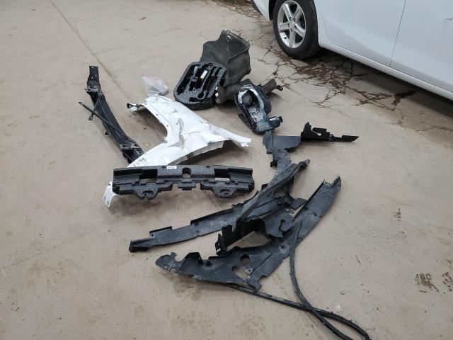 1C4RJFAG9JC103159 - 2018 JEEP GRAND CHER LAREDO Білий фото 13