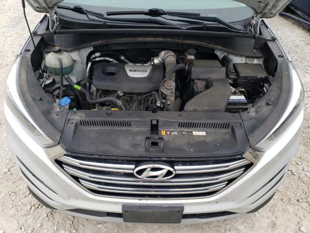 KM8J3CA24JU723983 - 2018 HYUNDAI TUCSON VALUE SILVER photo 12