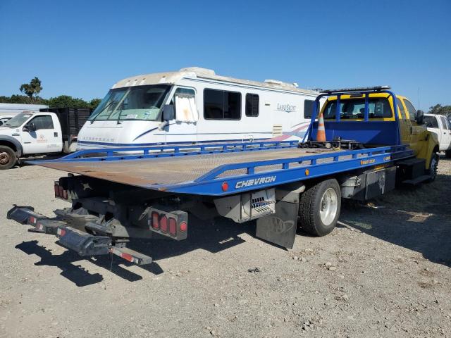 1FDWX6DC3KDF02358 - 2019 FORD F650 SUPER DUTY YELLOW photo 3