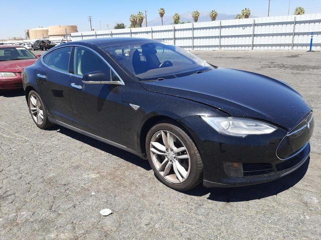 5YJSA1E14GF124085 - 2016 TESLA MODEL S შავი ფოტო 4