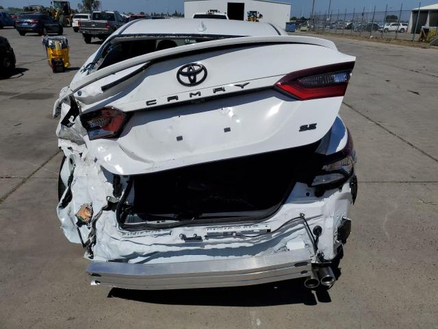 4T1T11AK4PU831144 - 2023 TOYOTA CAMRY SE NIGHT SHADE WHITE photo 6