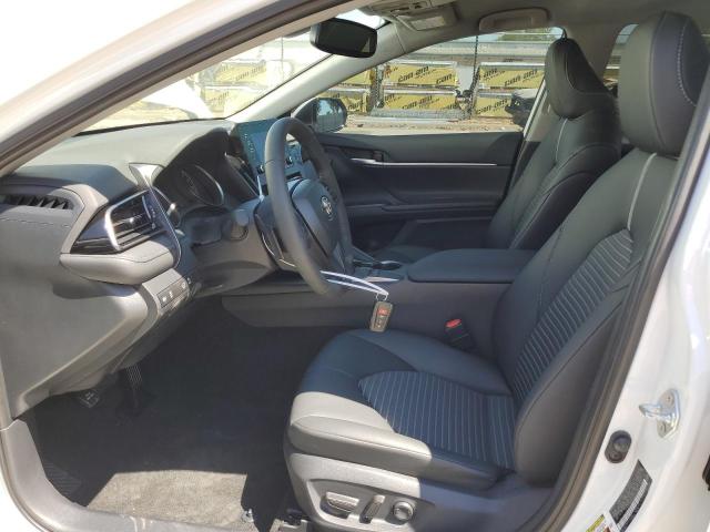 4T1T11AK4PU831144 - 2023 TOYOTA CAMRY SE NIGHT SHADE WHITE photo 7