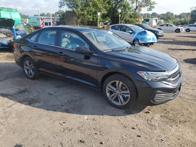 3VW7M7BU7RM095370 - 2024 VOLKSWAGEN JETTA SE BLACK photo 4