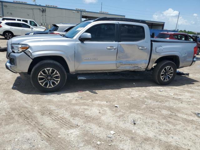 5TFAZ5CN4GX005279 - 2016 TOYOTA TACOMA DOUBLE CAB SILVER photo 1