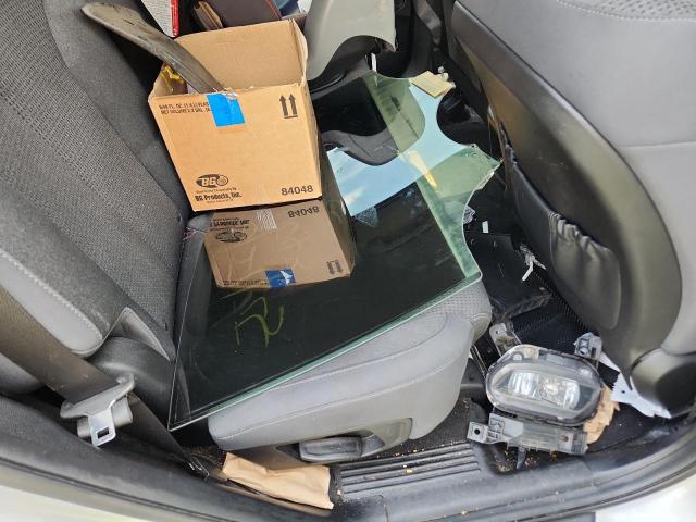 5NMS3CAD9KH072806 - 2019 HYUNDAI SANTA FE SEL 银色 照片 13