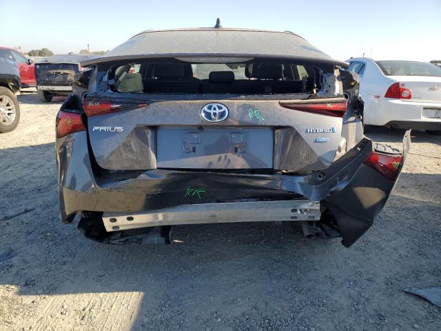 JTDKARFU1L3113222 - 2020 TOYOTA PRIUS L GRAY photo 6