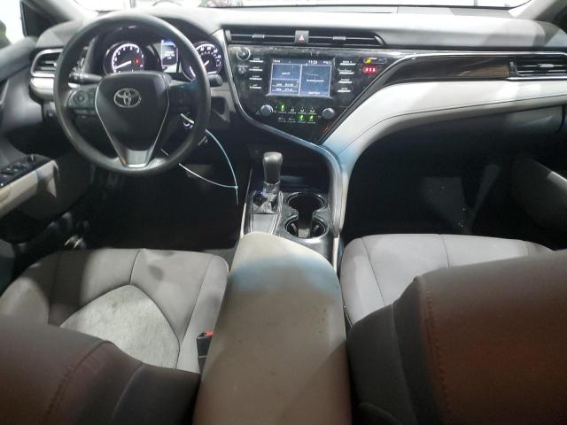 4T1B11HK4KU179698 - 2019 TOYOTA CAMRY L WHITE photo 8