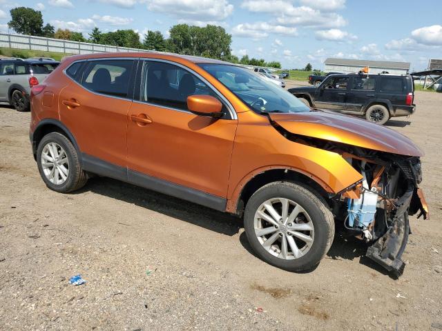 JN1BJ1CR1HW106331 - 2017 NISSAN ROGUE SPOR S ORANGE photo 4