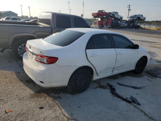 2T1BU4EE4BC627270 - 2011 TOYOTA COROLLA LE BASE WHITE photo 3