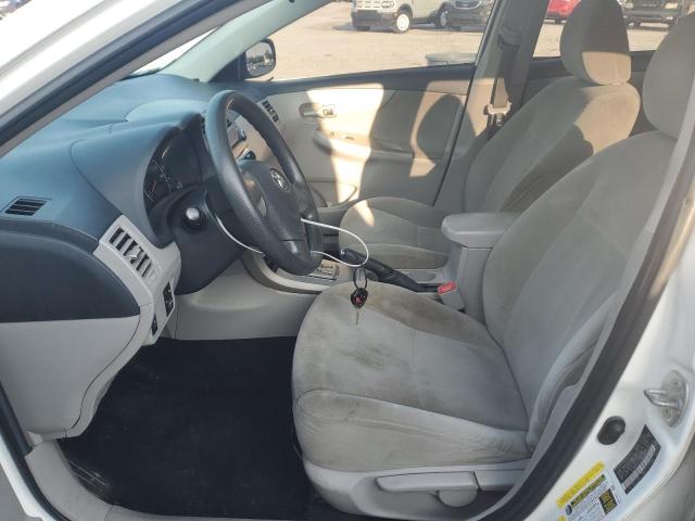 2T1BU4EE4BC627270 - 2011 TOYOTA COROLLA LE BASE WHITE photo 7
