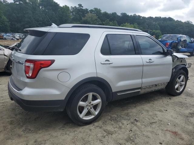 1FM5K7D82JGB40306 - 2018 FORD EXPLORER XLT Сріблястий фото 3