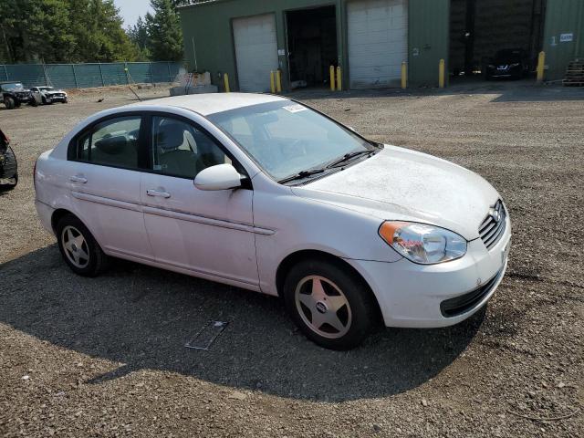 KMHCN46C09U332447 - 2009 HYUNDAI ACCENT GLS WHITE photo 4