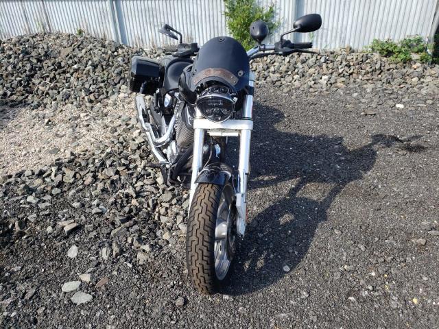 5VPHB36D893004125 - 2009 VICTORY MOTORCYCLES HAMMER BLACK photo 2