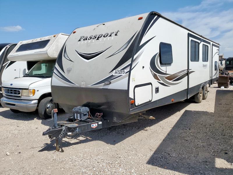 4YDT3352XJK416091 - 2018 KEYSTONE PASSPORT WHITE photo 2