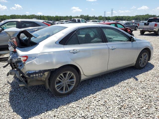 4T1BF1FK5HU687045 - 2017 TOYOTA CAMRY LE SILVER photo 3