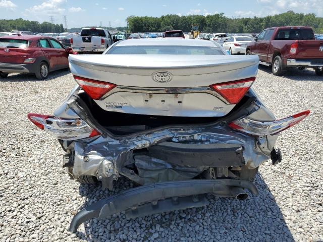 4T1BF1FK5HU687045 - 2017 TOYOTA CAMRY LE SILVER photo 6