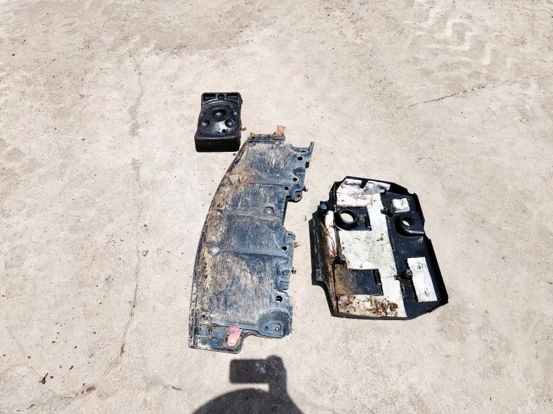 5YFBURHE2KP893900 - 2019 TOYOTA COROLLA L 红色 照片 12