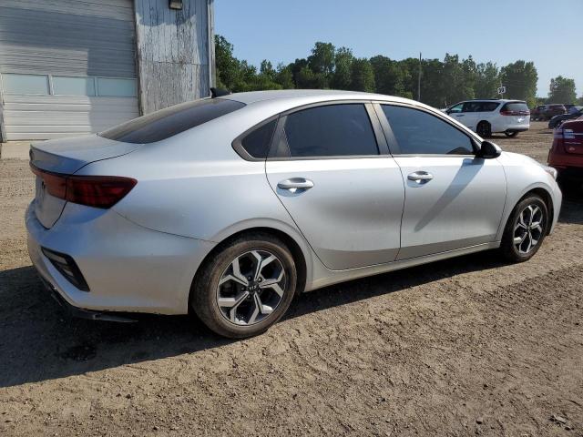 3KPF24AD7KE084468 - 2019 KIA FORTE FE SILVER photo 3