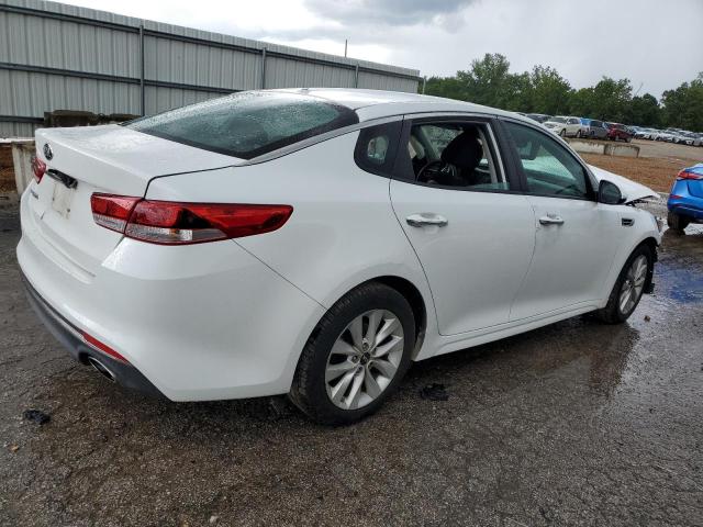 5XXGT4L30HG171294 - 2017 KIA OPTIMA LX WHITE photo 3