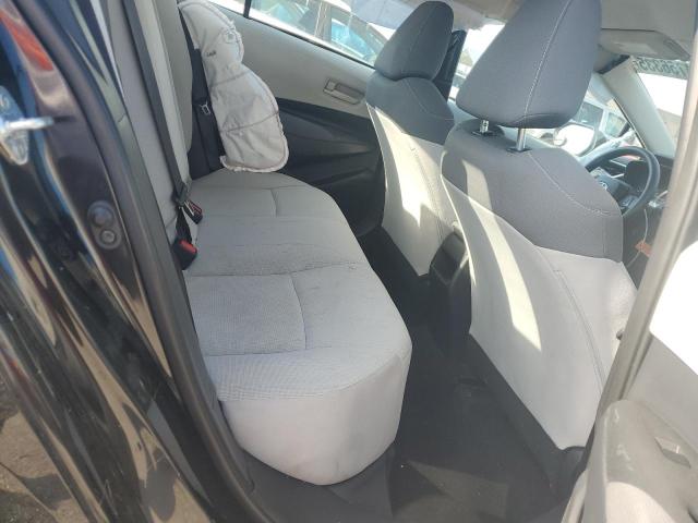 5YFEPMAE7NP328600 - 2022 TOYOTA COROLLA LE შავი ფოტო 10