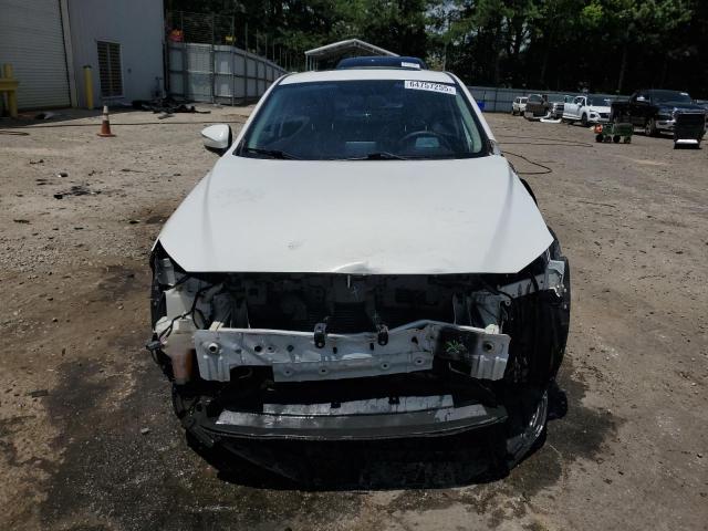 JM1DKBD76G0105067 - 2016 MAZDA CX-3 GRAND TOURING WHITE photo 5