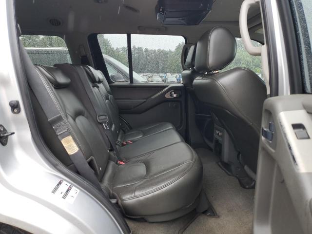5N1AR18W56C682966 - 2006 NISSAN PATHFINDER LE 银色 照片 11