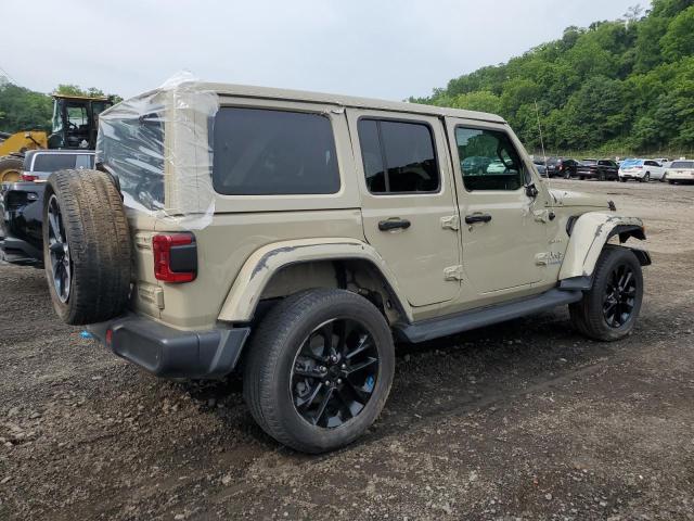 1C4JJXP60NW259869 - 2022 JEEP WRANGLER U SAHARA 4XE TAN photo 3