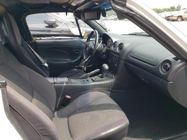 JM1NB353930304940 - 2003 MAZDA MX-5 MIATA BASE WHITE photo 7