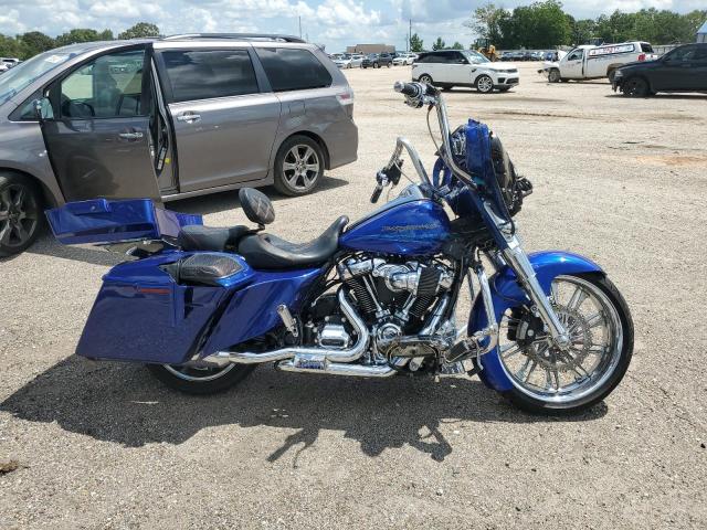 2019 HARLEY-DAVIDSON FLHX, 