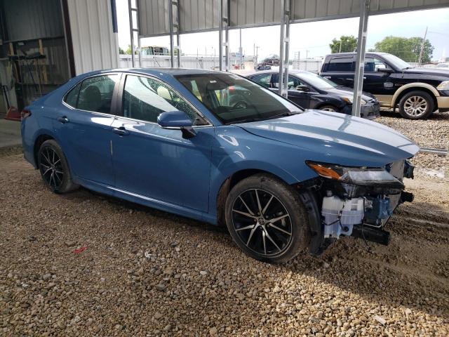 4T1T11AK8PU177328 - 2023 TOYOTA CAMRY SE NIGHT SHADE BLUE photo 4