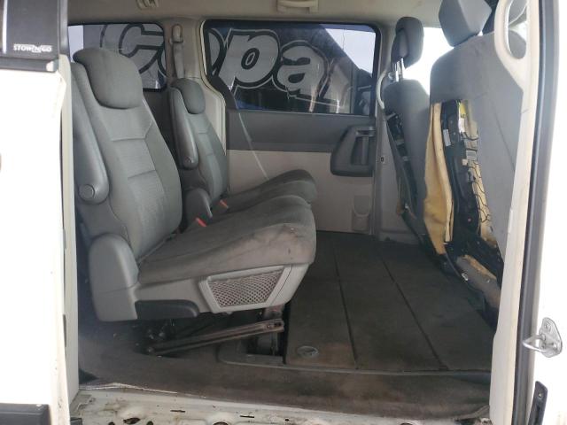 2A4RR5D1XAR491546 - 2010 CHRYSLER TOWN & COU TOURING WHITE photo 11