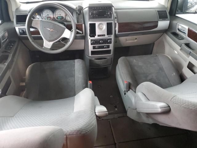 2A4RR5D1XAR491546 - 2010 CHRYSLER TOWN & COU TOURING WHITE photo 8
