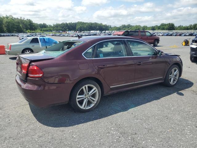 1VWCT7A34EC042258 - 2014 VOLKSWAGEN PASSAT SEL წითელი ფოტო 3