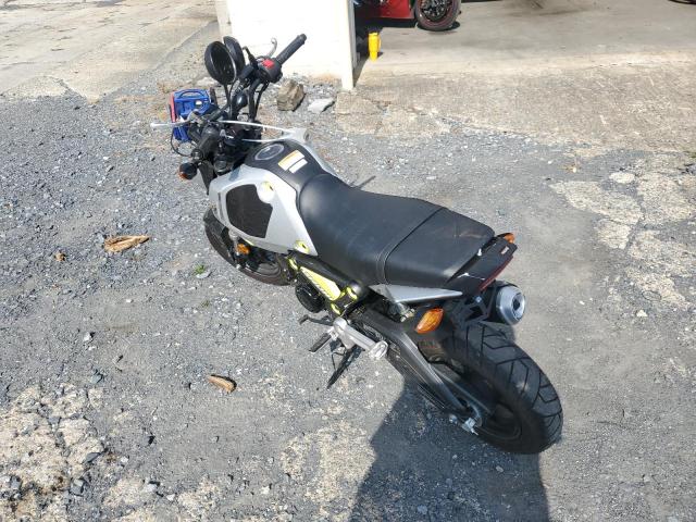 MLHJC9216P5108056 - 2023 HONDA GROM 125 BLACK photo 3