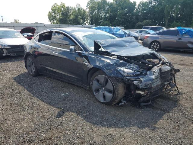 5YJ3E1EB0JF073211 - 2018 TESLA MODEL 3 Noir photo 4