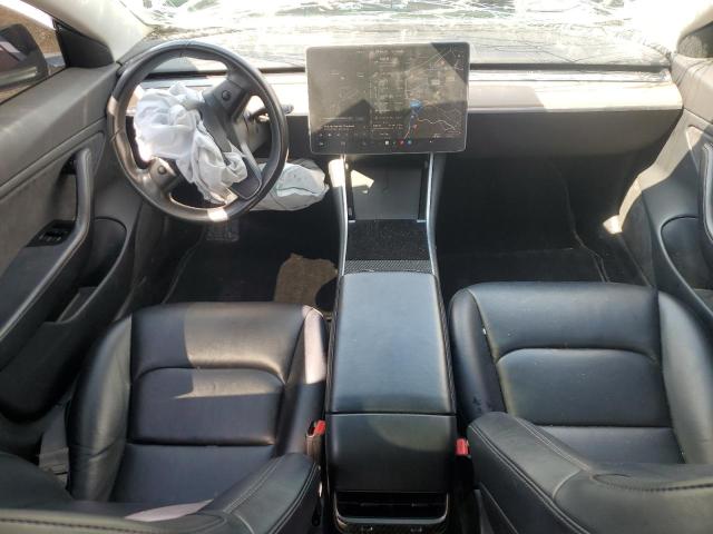 5YJ3E1EB0JF073211 - 2018 TESLA MODEL 3 Noir photo 8