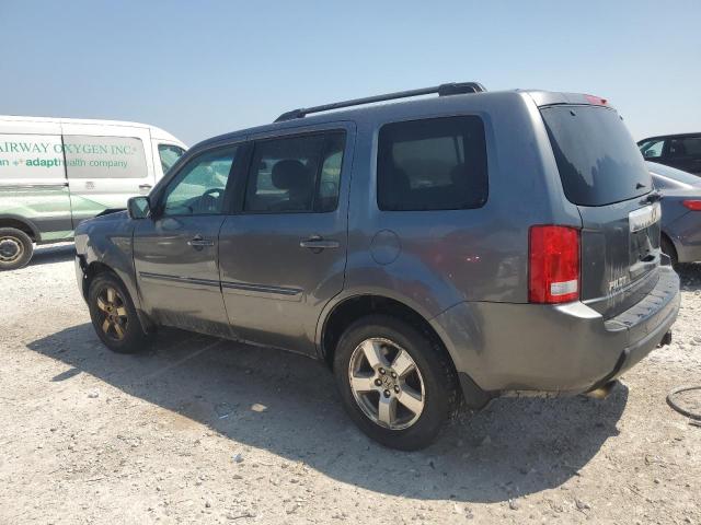 5FNYF4H5XBB070327 - 2011 HONDA PILOT EXL GRAY photo 2