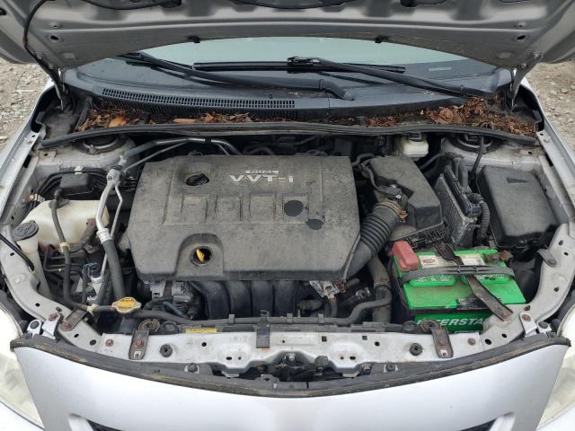1NXBU4EE0AZ184192 - 2010 TOYOTA COROLLA LE BASE SILVER photo 11
