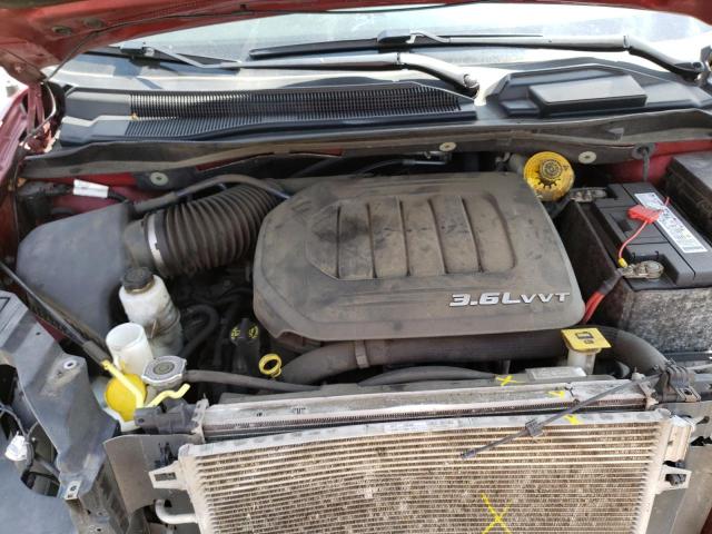 2C4RC1CG4GR128173 - 2016 CHRYSLER TOWN & COU TOURING L RED photo 12