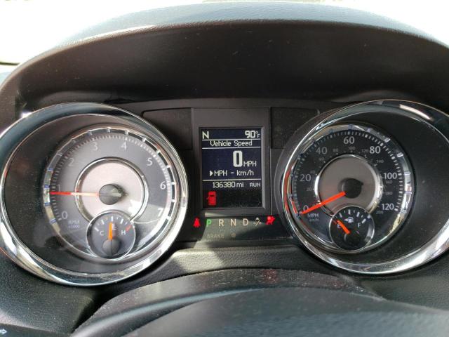 2C4RC1CG4GR128173 - 2016 CHRYSLER TOWN & COU TOURING L RED photo 9