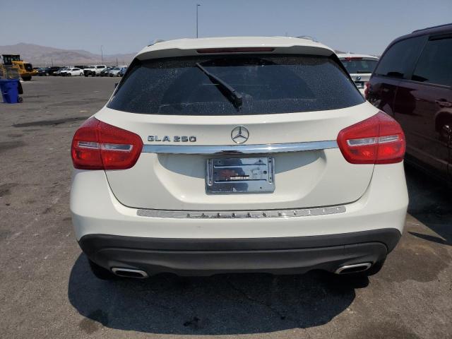 WDCTG4EBXGJ235014 - 2016 MERCEDES-BENZ GLA 250 თეთრი ფოტო 6