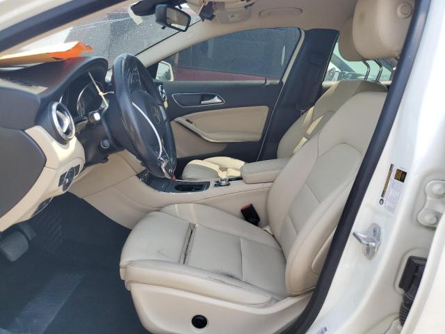 WDCTG4EBXGJ235014 - 2016 MERCEDES-BENZ GLA 250 თეთრი ფოტო 7