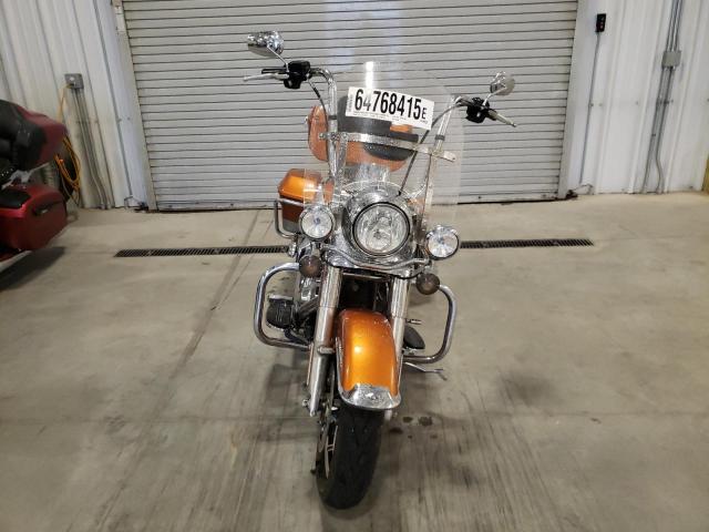 1HD1FBM15EB661566 - 2014 HARLEY-DAVIDSON FLHR ROAD KING ORANGE photo 2