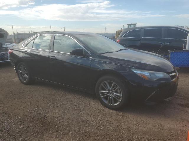 4T1BF1FK8HU744919 - 2017 TOYOTA CAMRY LE 黑色 照片 4