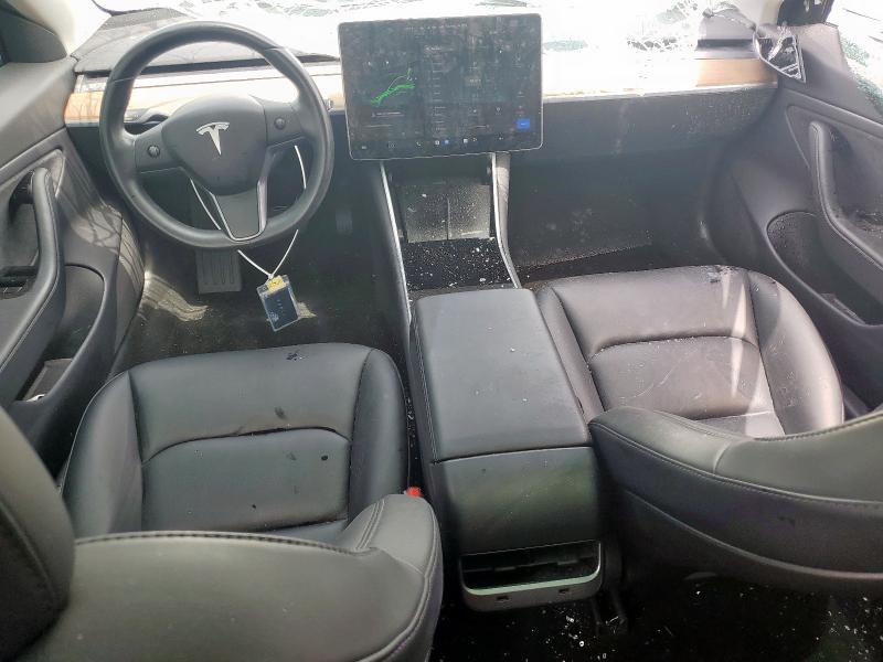 5YJ3E1EA8KF362779 - 2019 TESLA MODEL 3 Beyaz fotoğraf 8