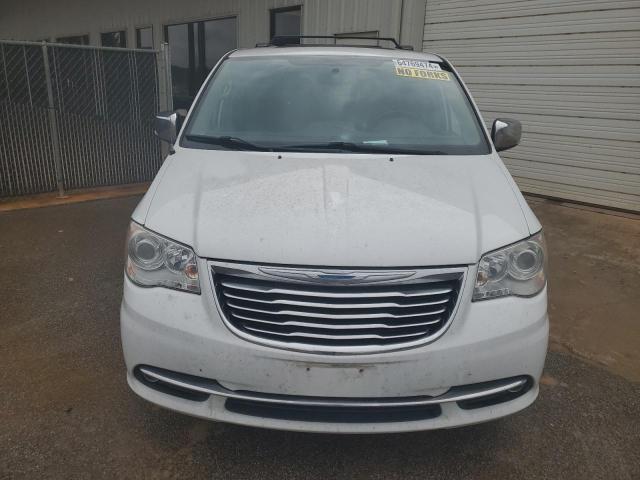 2C4RC1GG7FR711295 - 2015 CHRYSLER TOWN & COU LIMITED PLATINUM WHITE photo 5