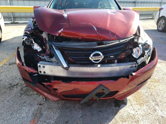 1N4AL3AP2GC118624 - 2016 NISSAN ALTIMA 2.5 RED photo 9