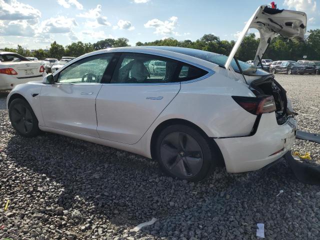 5YJ3E1EAXKF483880 - 2019 TESLA MODEL 3 أبيض صورة 2